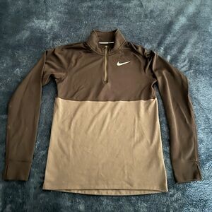 Nike 1/4 Zip
